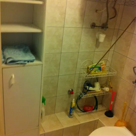 Kis Nyugi Zug Apartament