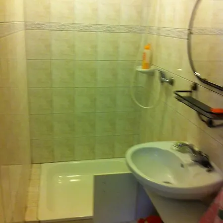 Kis Nyugi Zug Apartament Beci